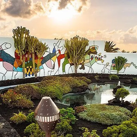 Maribel アパート